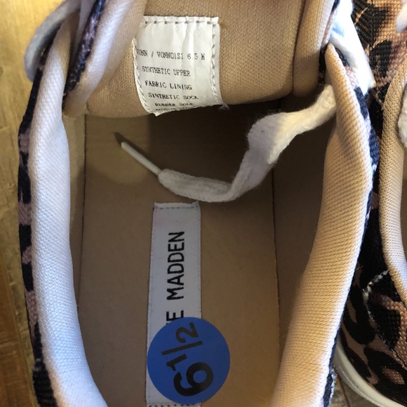 Steve Madden NWT Leopard Print Canvas Sneakers - Picture 13 of 15